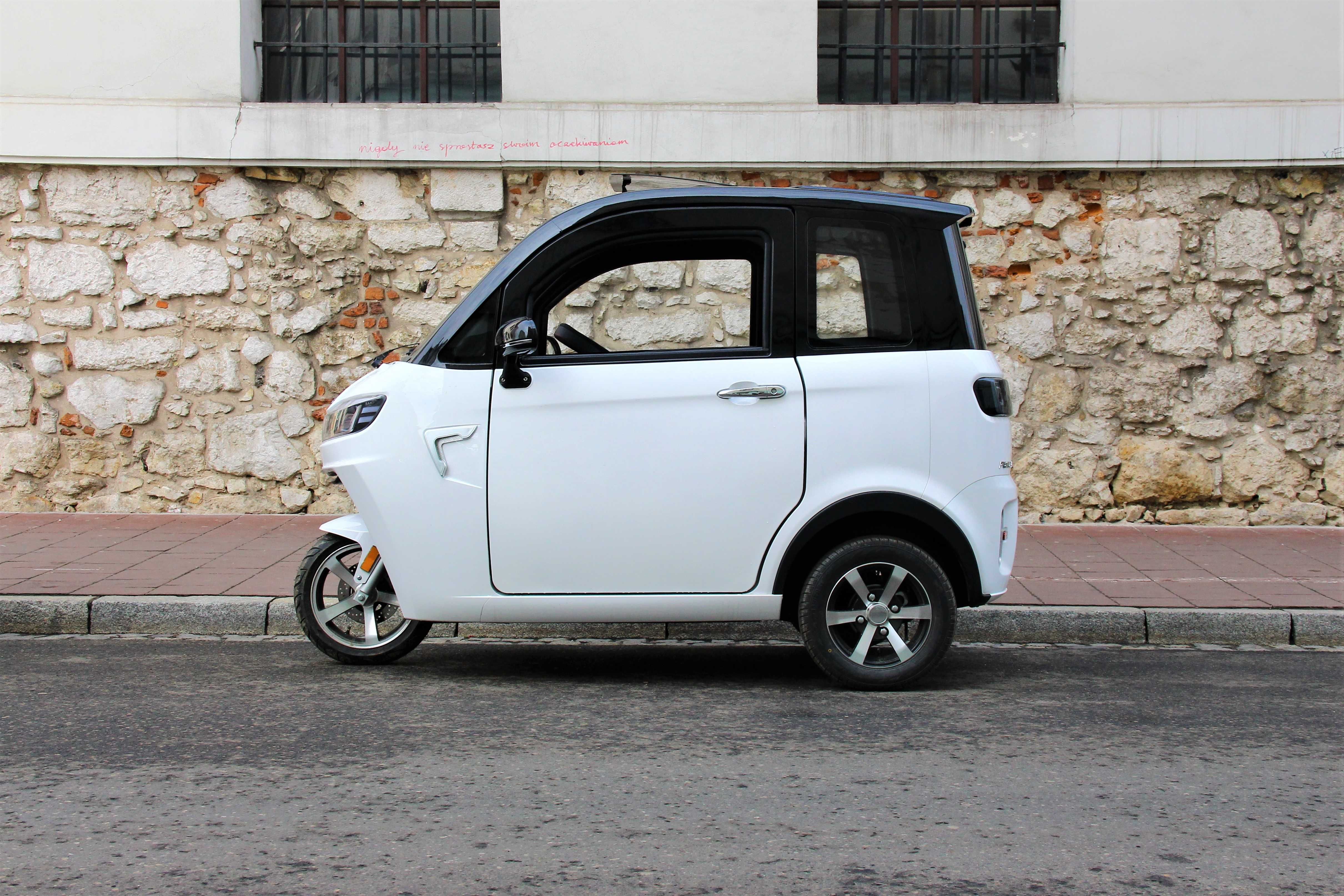 Pojazd elektryczny zabudowany ELECTRORIDE Futuri 3