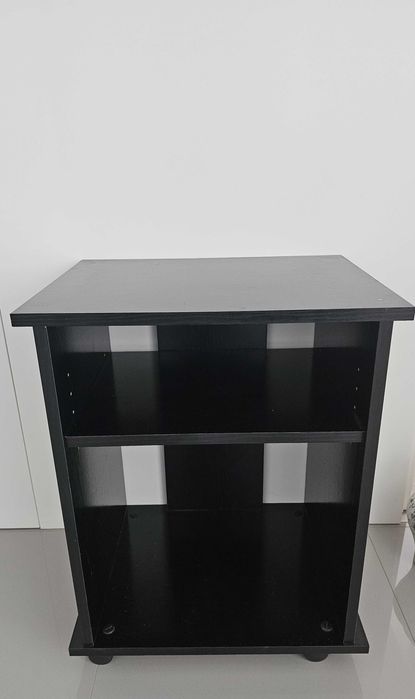 Mesa / Móvel de apoio, com rodízios