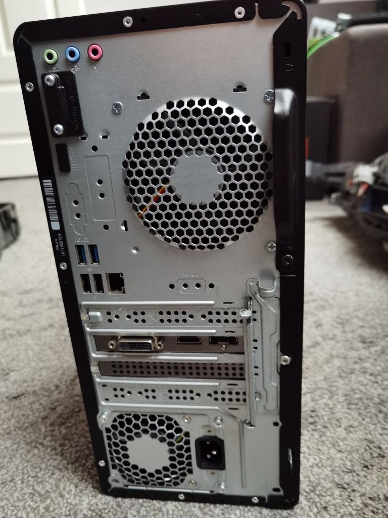 Komputer HP Pavilion  Ryzen 5 3500/8GB/512 SSD, NVidia GTX 1660ti 6GB