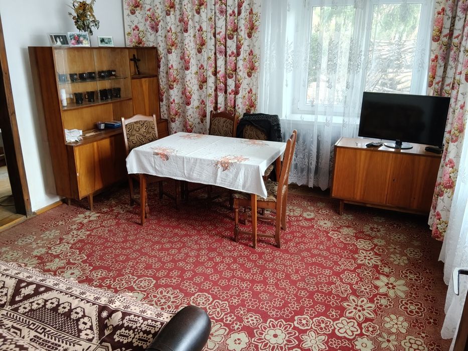 Dom wolnostojący z zabudowaniami w Gęsińcu