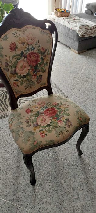 Móveis de Sala, Cadeiras