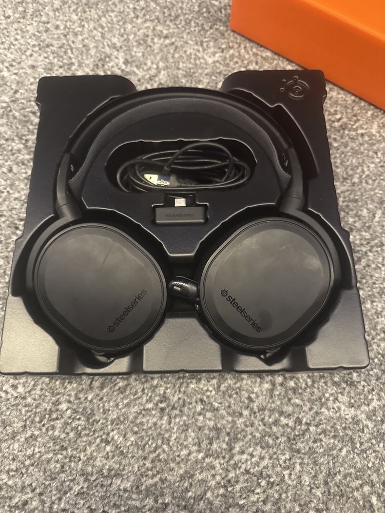 Steelseries artics 7+ wireless