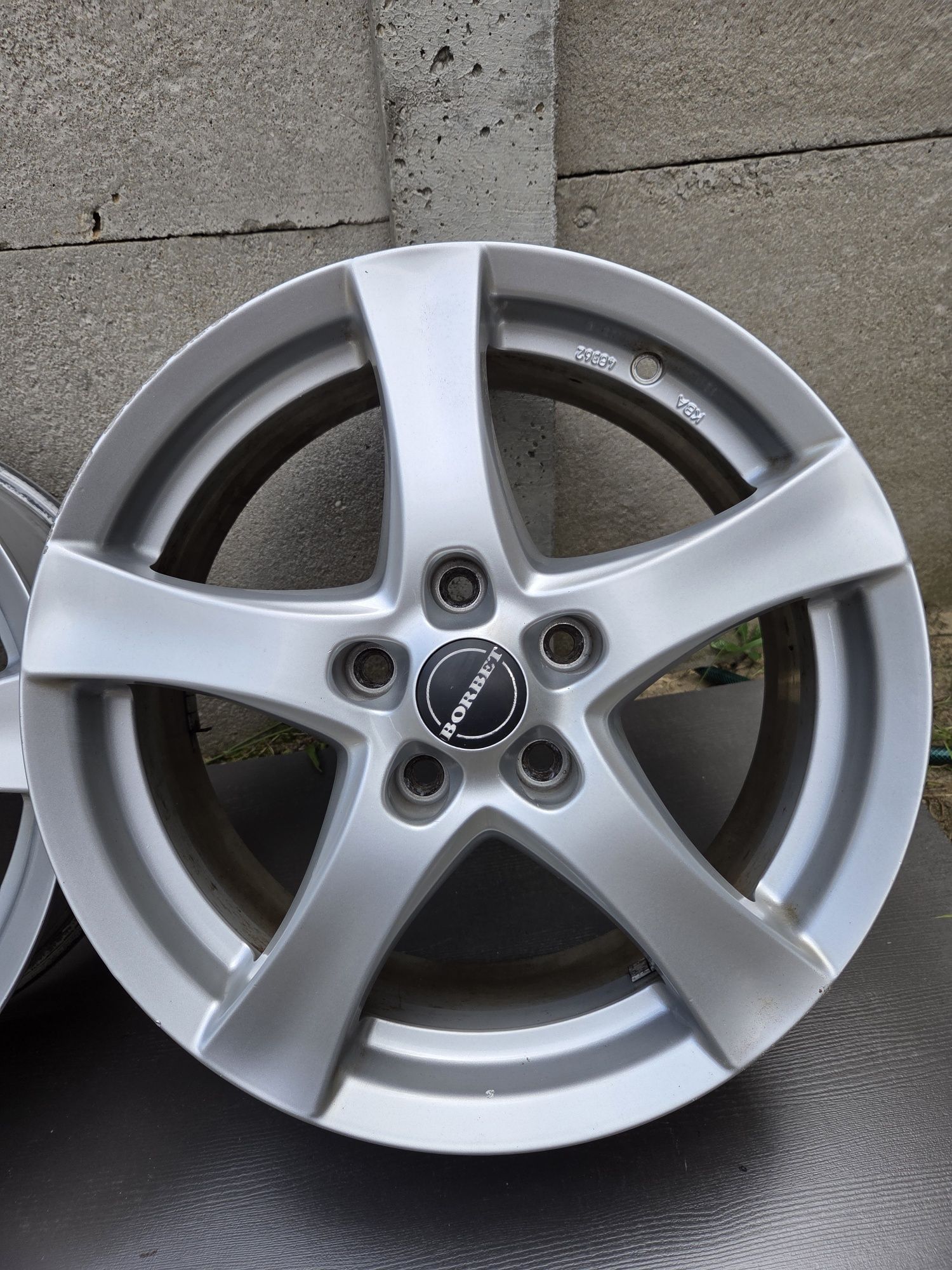 Alufelgi Borbet 17" 5x115 ET42 7J 70.2mm