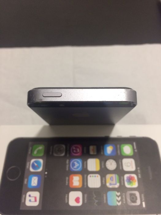 IPhone 5s 16gb space gray desbloqueado