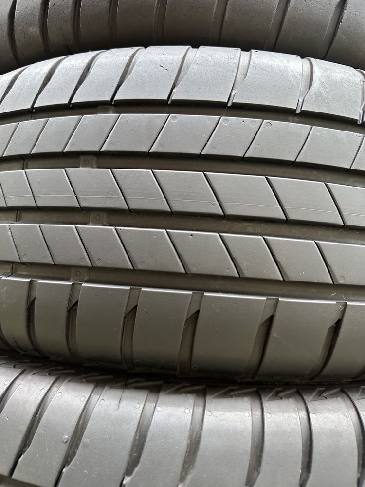 215/60/16 Bridgestone Turanza T005