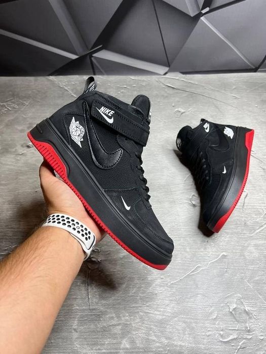 Зимние кроссовки Nike air Jordan