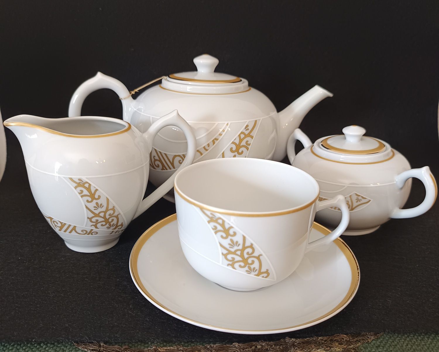 Serviço de chá em porcelana