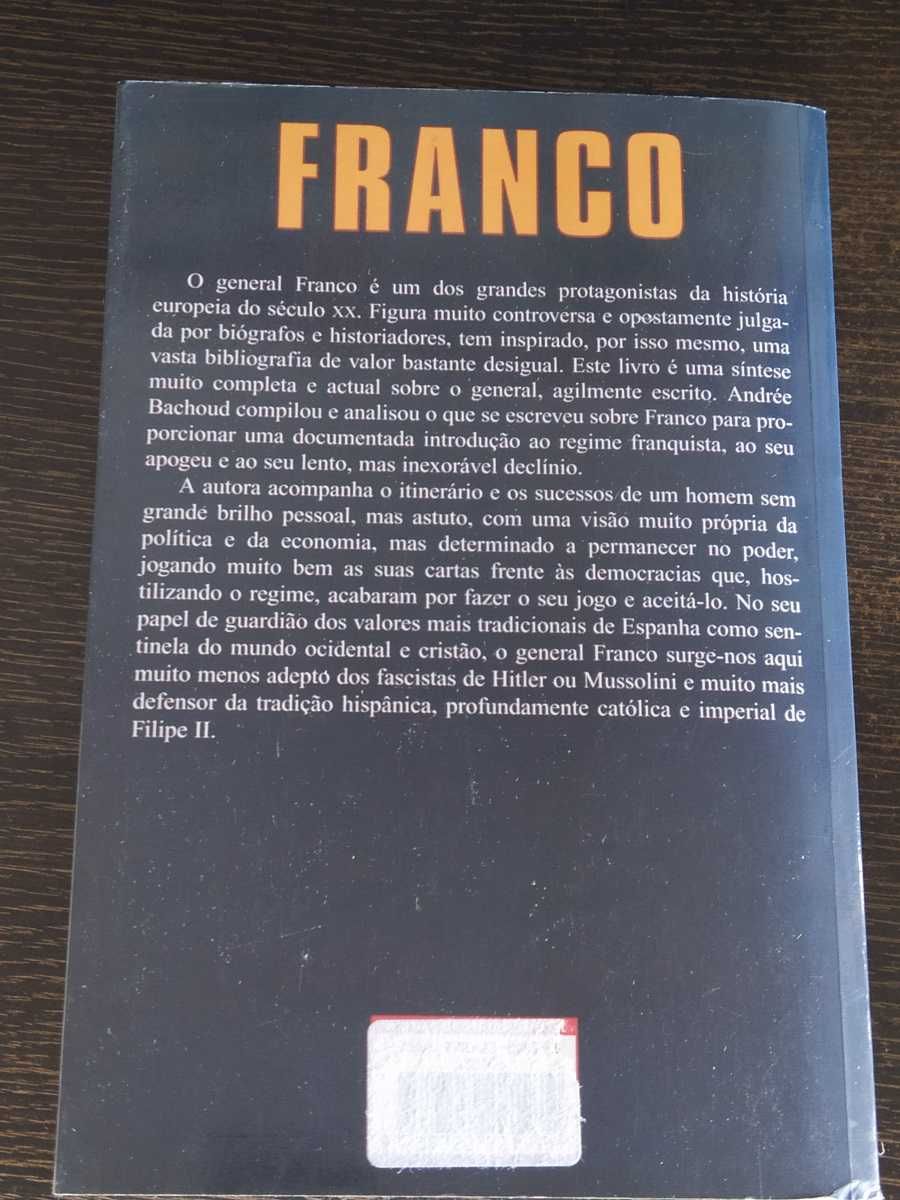 Conjunto de biografias de Fidel Castro, Hitler, Estaline e Franco