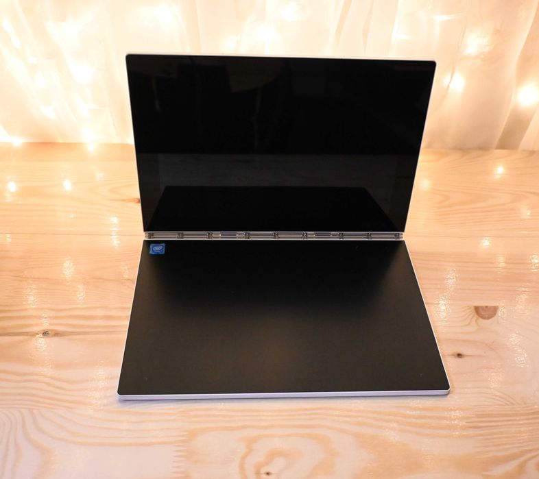 Lenovo Yoga Book - laptop, tablet, ebook Windows 10 pro 4GB RAM