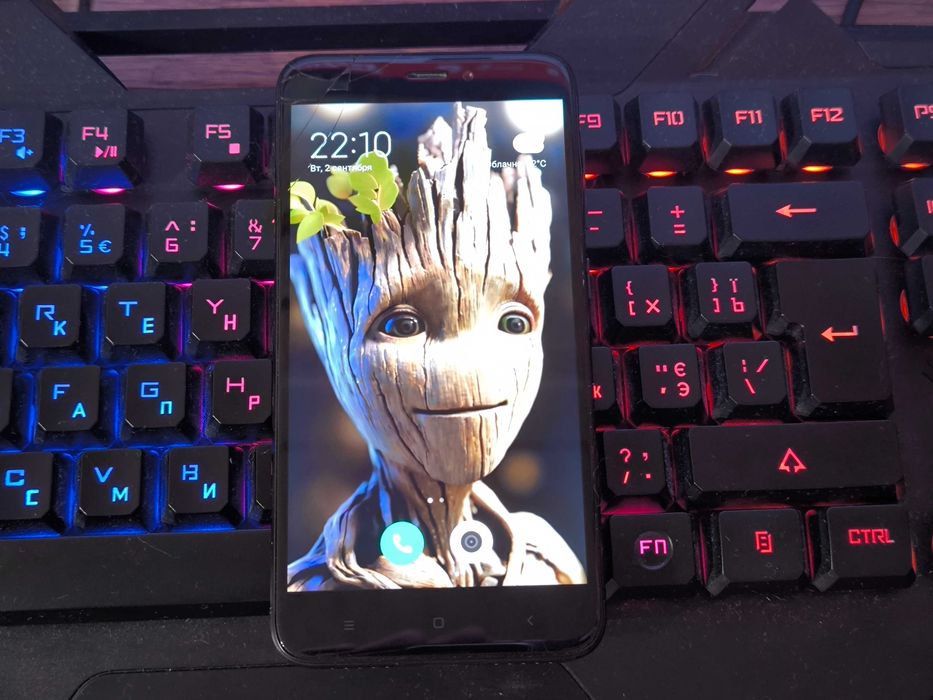 Xiaomi Redmi 4X без дисплея и аккумулятора