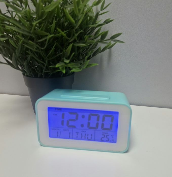 Zegar cyfrowy podświetlany smukee