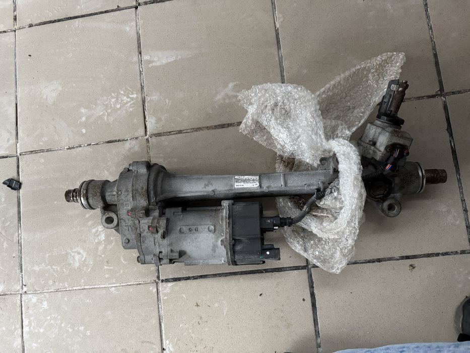 Рулевая рейка Tesla Model S