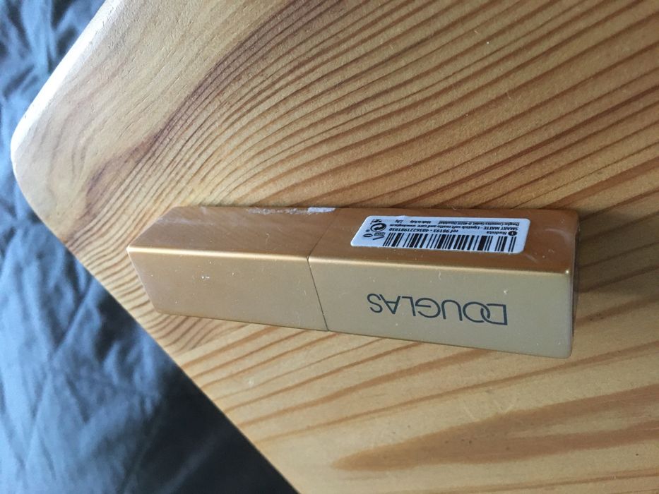 Pomadka Smart Matte Douglas nr 1 Nudista