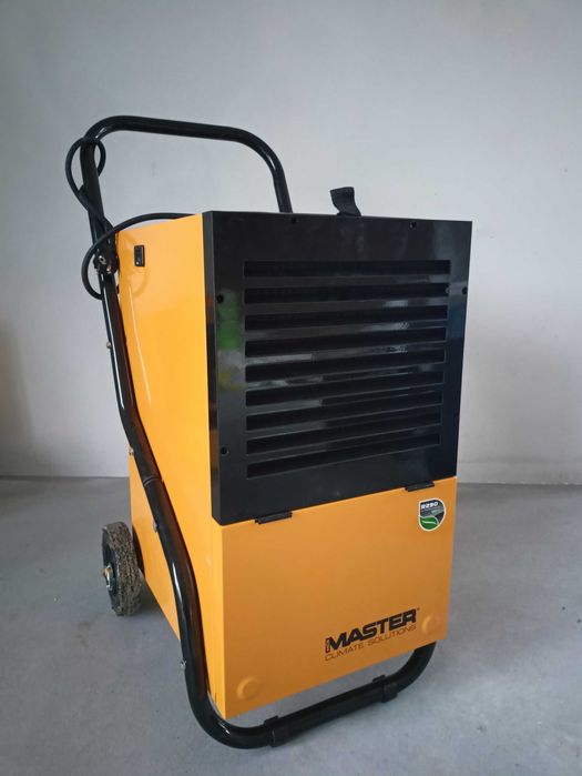 Dmuchawa do liści, Odkurzacz piorący, zagęszczarka, niwelator, żyrafa,