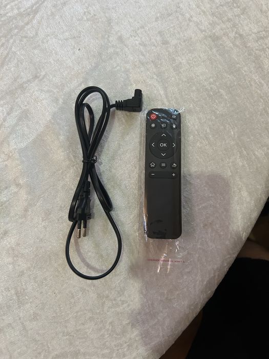 Проектор MagCubik HY300