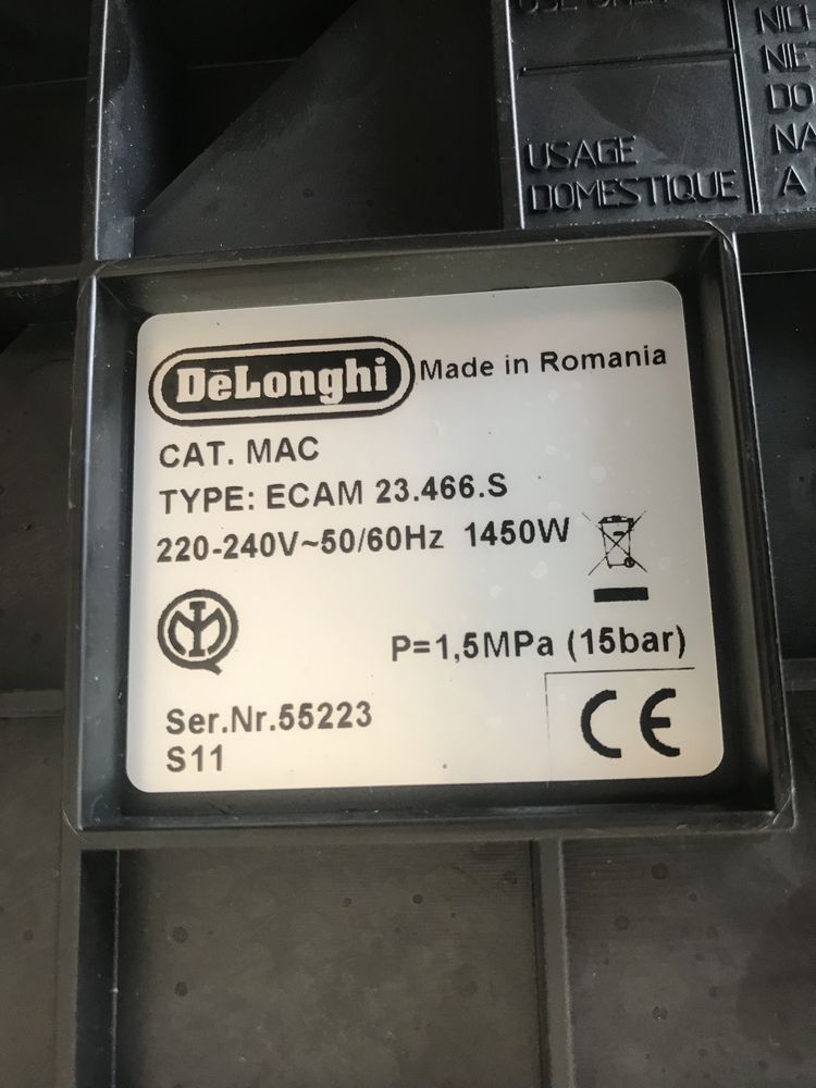 Кофемашина кавоварка Delonghi esam 23.466s