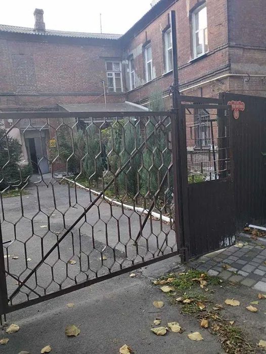 Продам 2-комн квартиру в районе Калинина (Сергея Нигояна) просп.