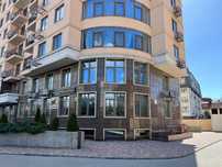Сдам  коммерческое  помещение в 35 Жемчужине
