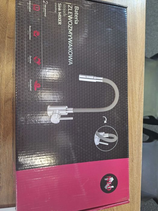 Bateria kuchenna z giętą wylewką - stal szczotkowana, antracyt