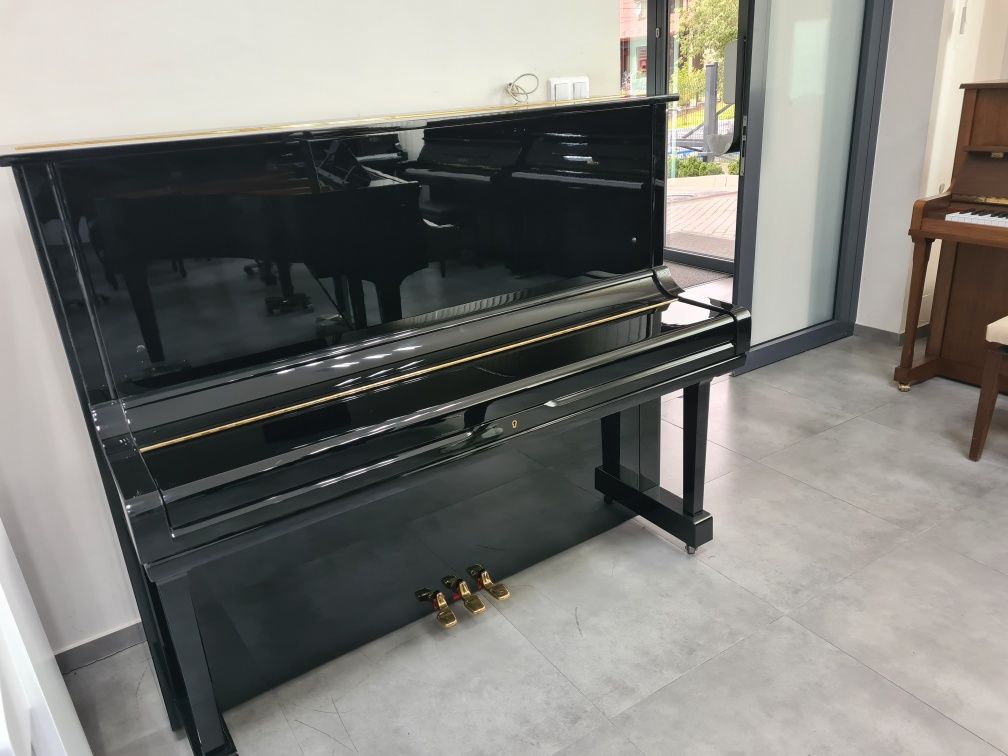 Pianino koncertowe Yamaha U3 stan idealny. Pianocentrum