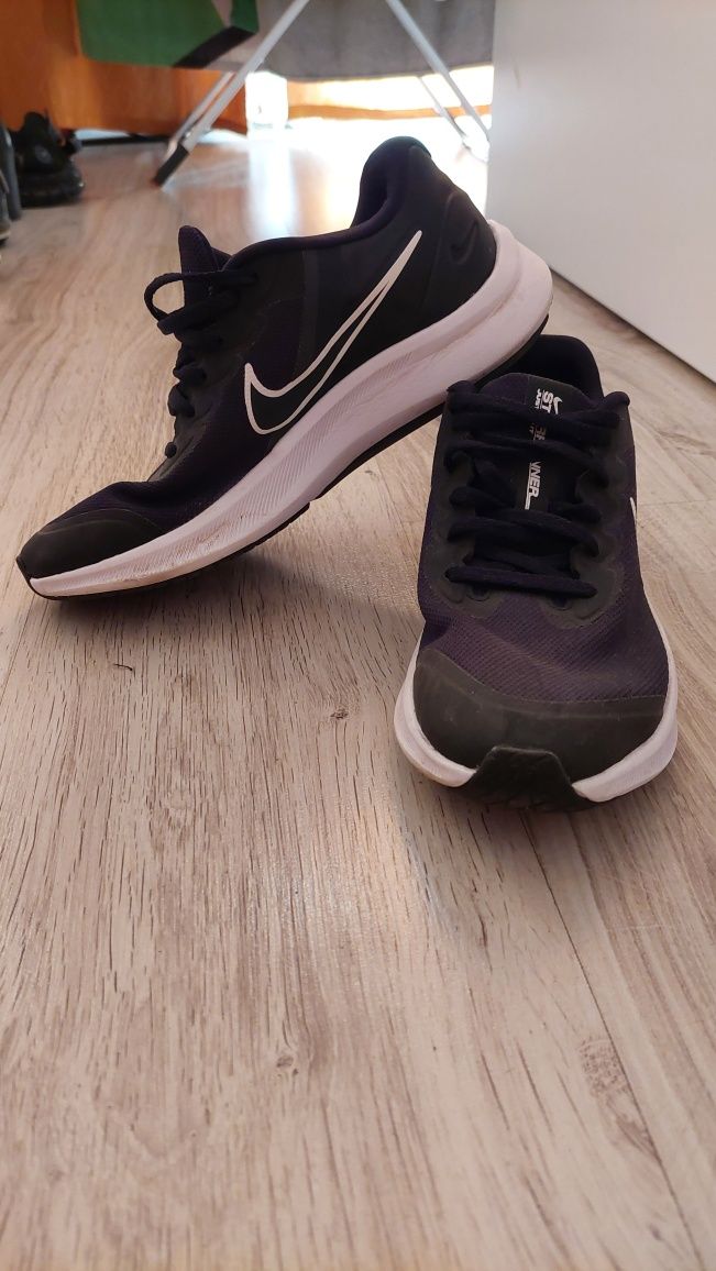 Buty Nike runner r.40