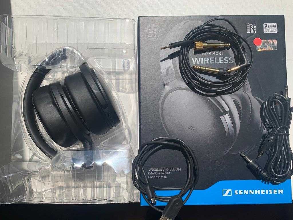 Продам вluetooth навушники Sennheiser HD 4.40 ВТ Wireless, 1300гр