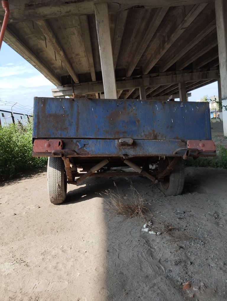 Причіп льогковий
