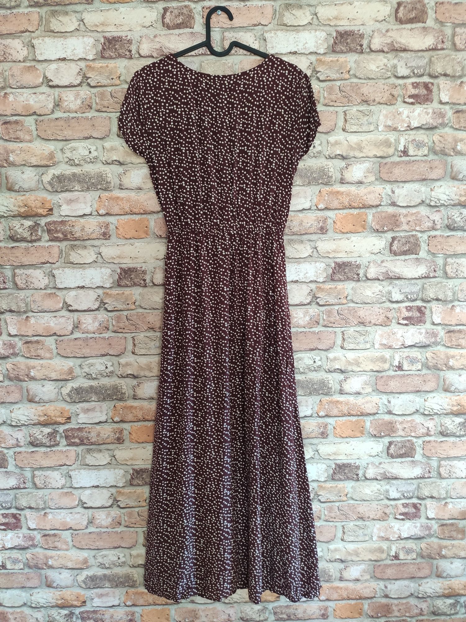 Sukienka czekoladowa w kropki xs