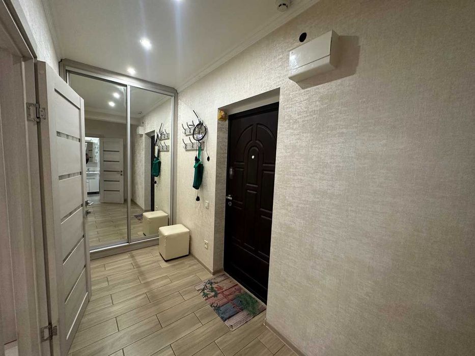 1комнатная квартира с ремонтом по ул. Костанди ЖК Вернисаж!