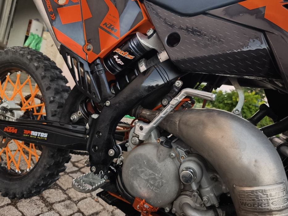 Vendo KTM 125 exc do ano 2008 (matrícula)