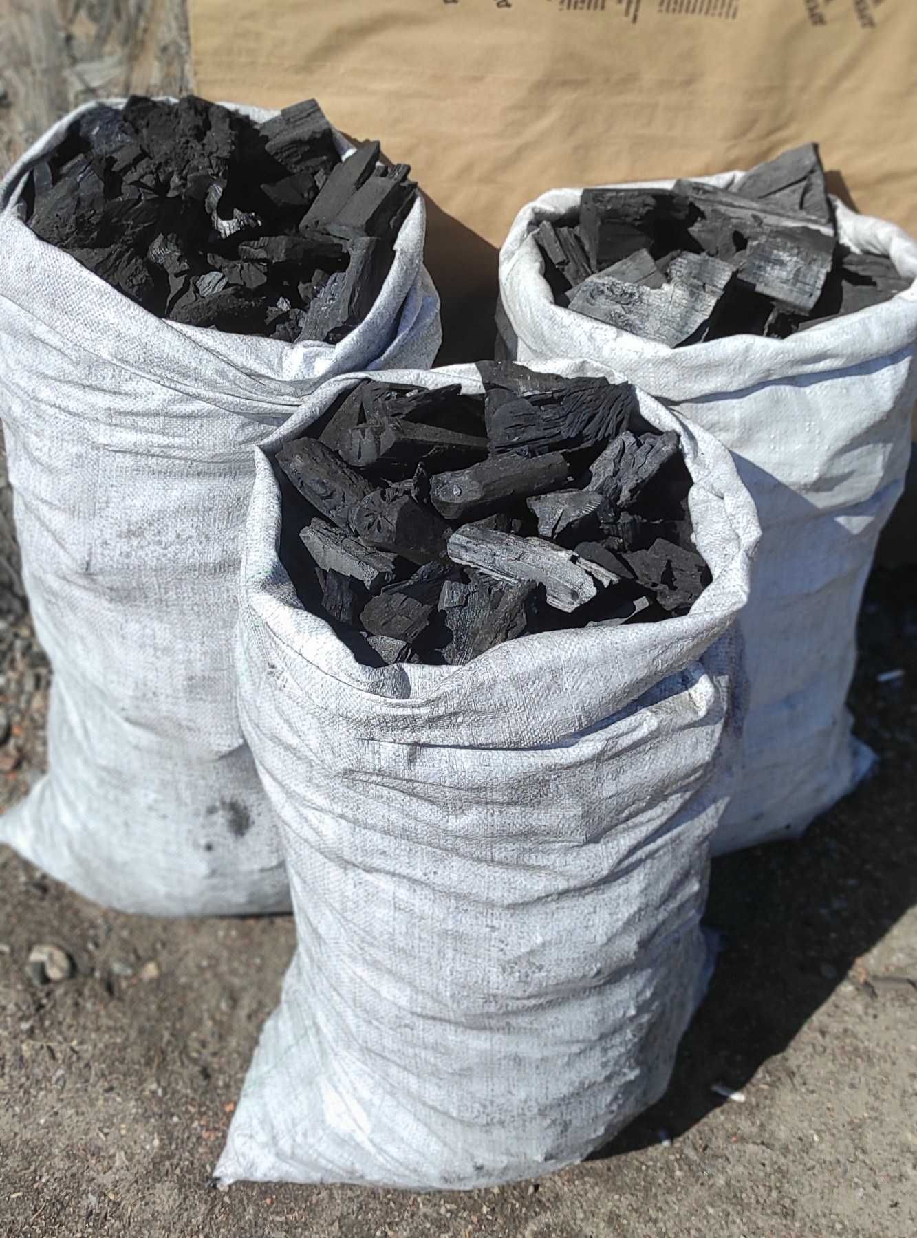 Древесный уголь (вугілля деревне)