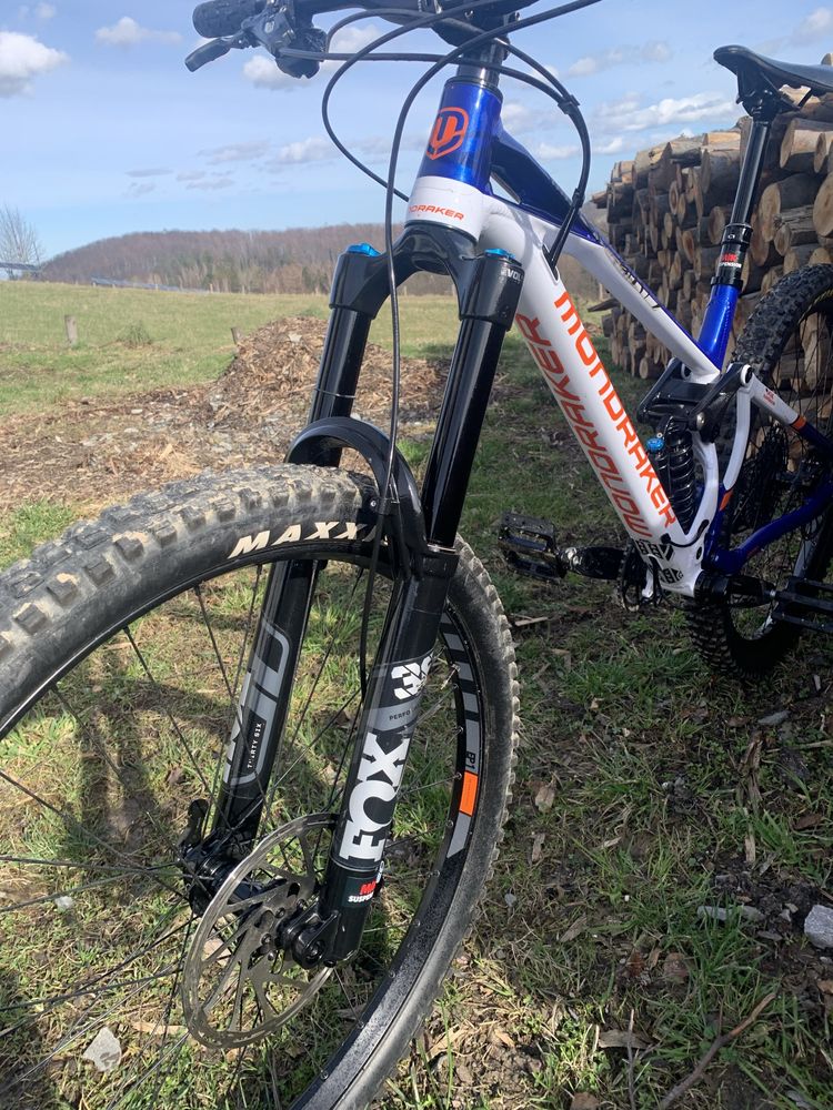 Mondraker superfoxy rozmiar M 2021