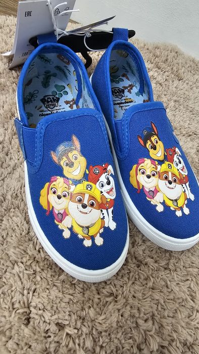 Trzewiki chłopięce buty na rzepy oraz kapcie psi patrol rozmiar 30