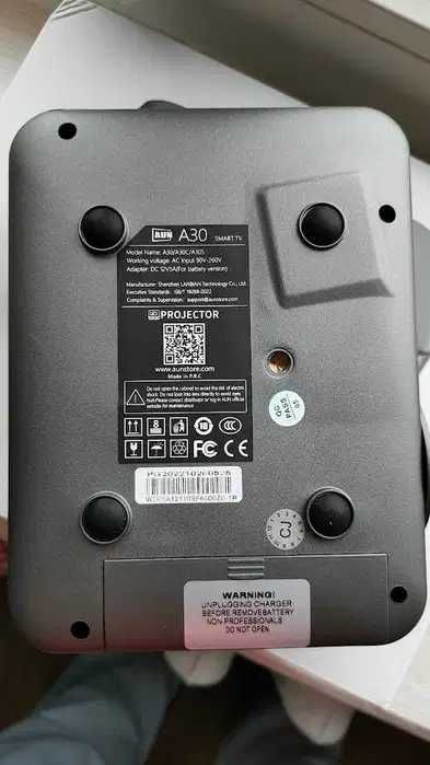 AUN A30C Pro аккумуляторный автономный мини Wifi проектор