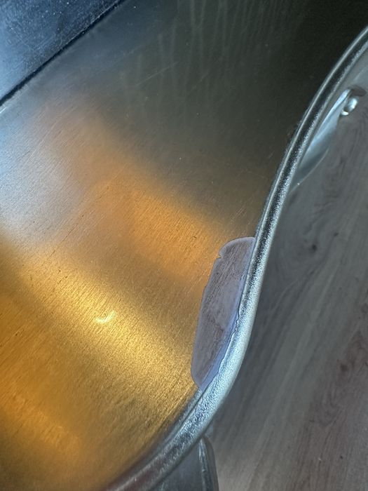 Aparador Prateado Trabalhado