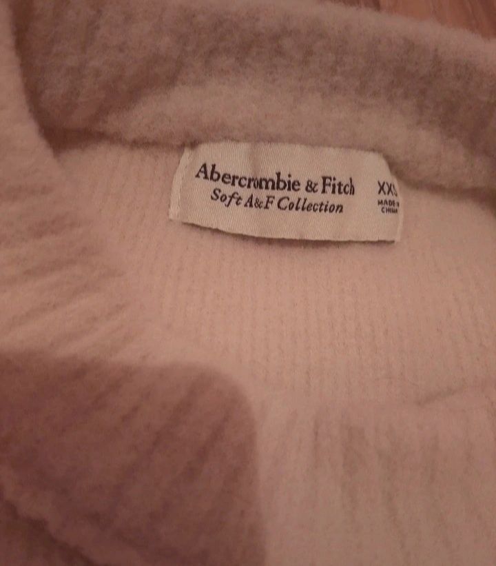 Sweter abercrombie&fitch S