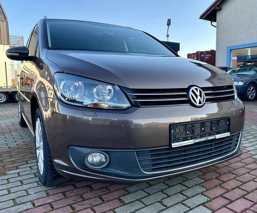 Volkswagen Touran Highline. Nowy Rozrząd. Bezwypadkowy.