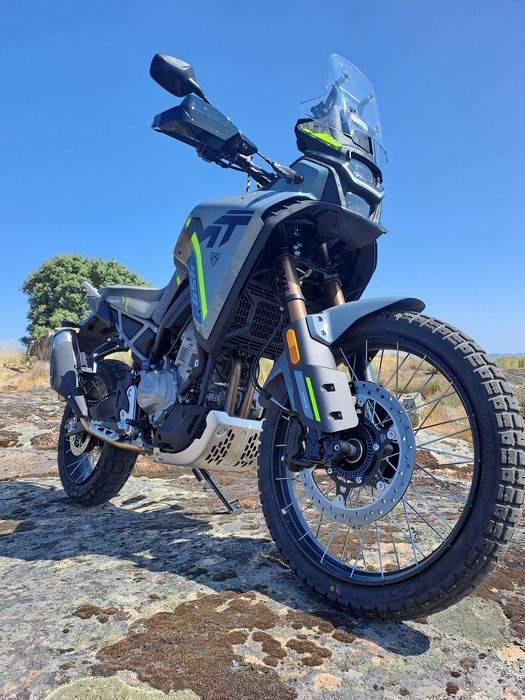 CF Moto 450 MT 2025