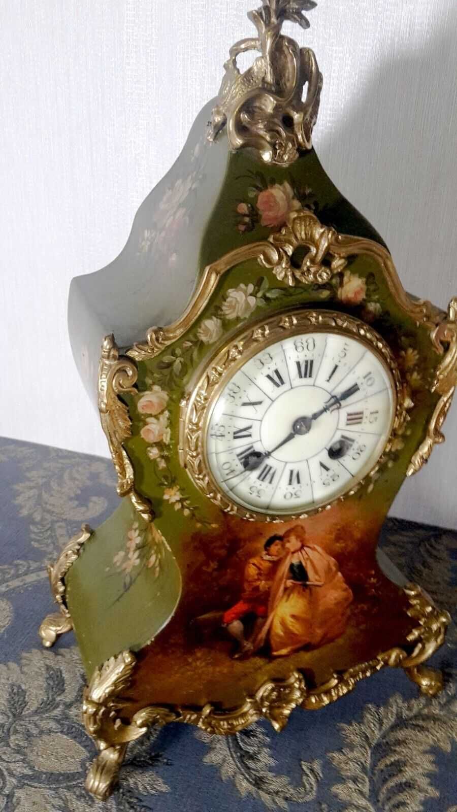 Antyczny Stary Francuski zegar z XIX wieku kominkowy