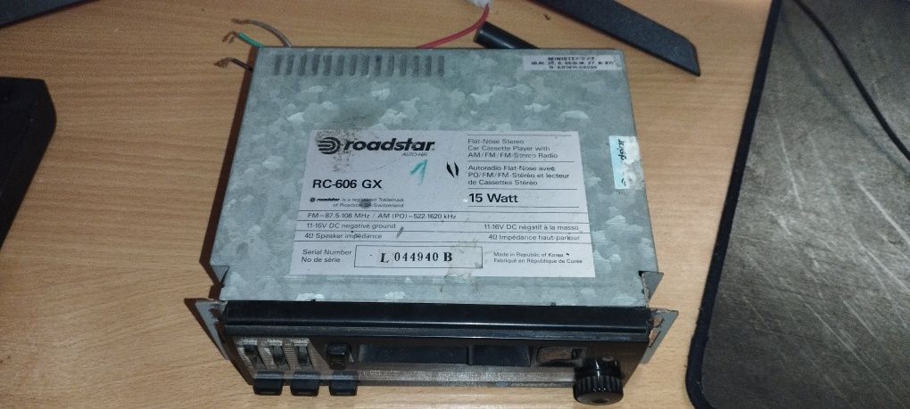 Autoradio Roadstar RC-606 GX para peças