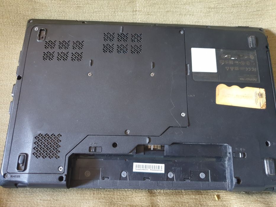 Ноутбук Lenovo G565 под разборку на запчасти
