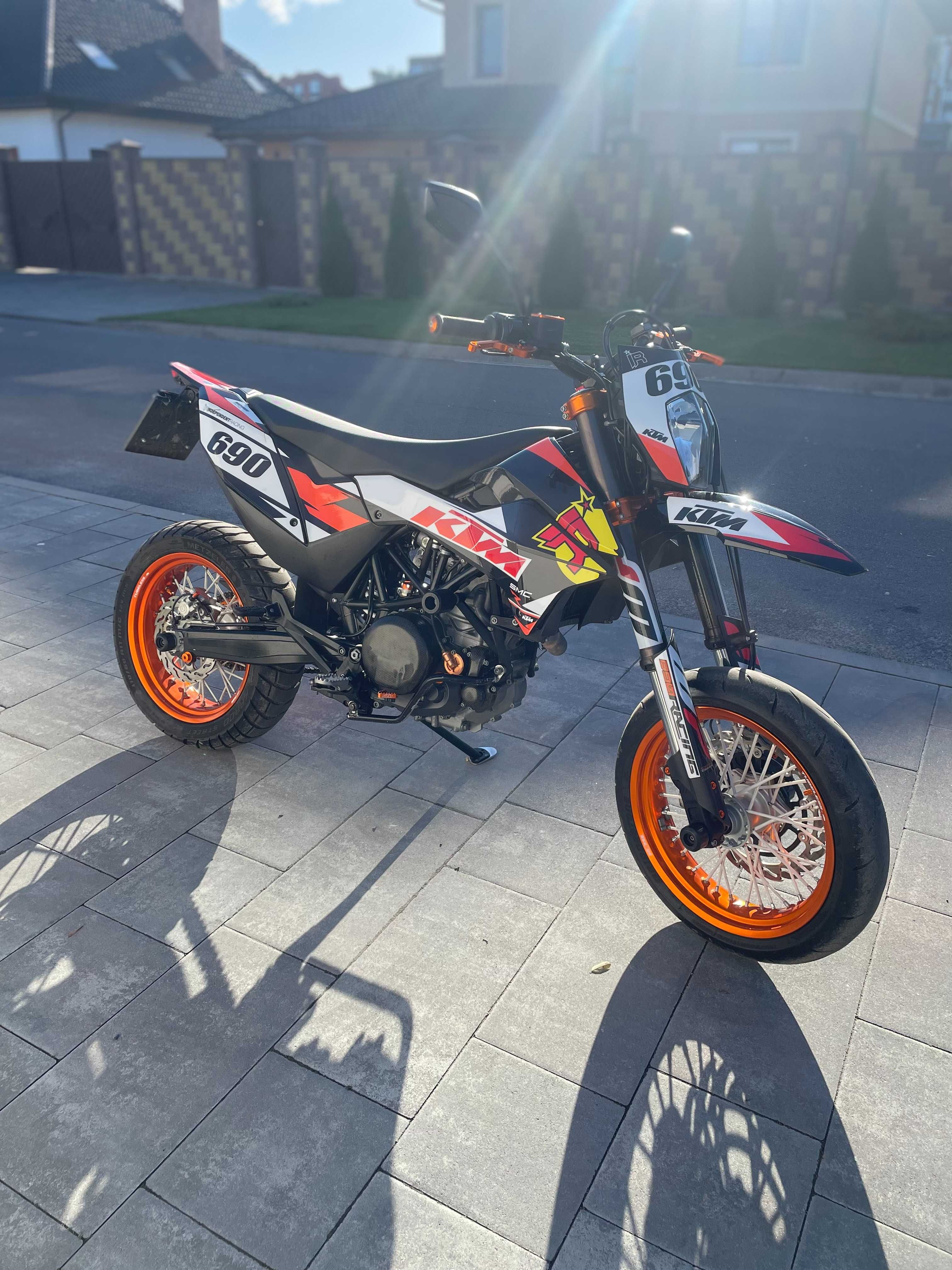 KTM 690 smc r 2015р.