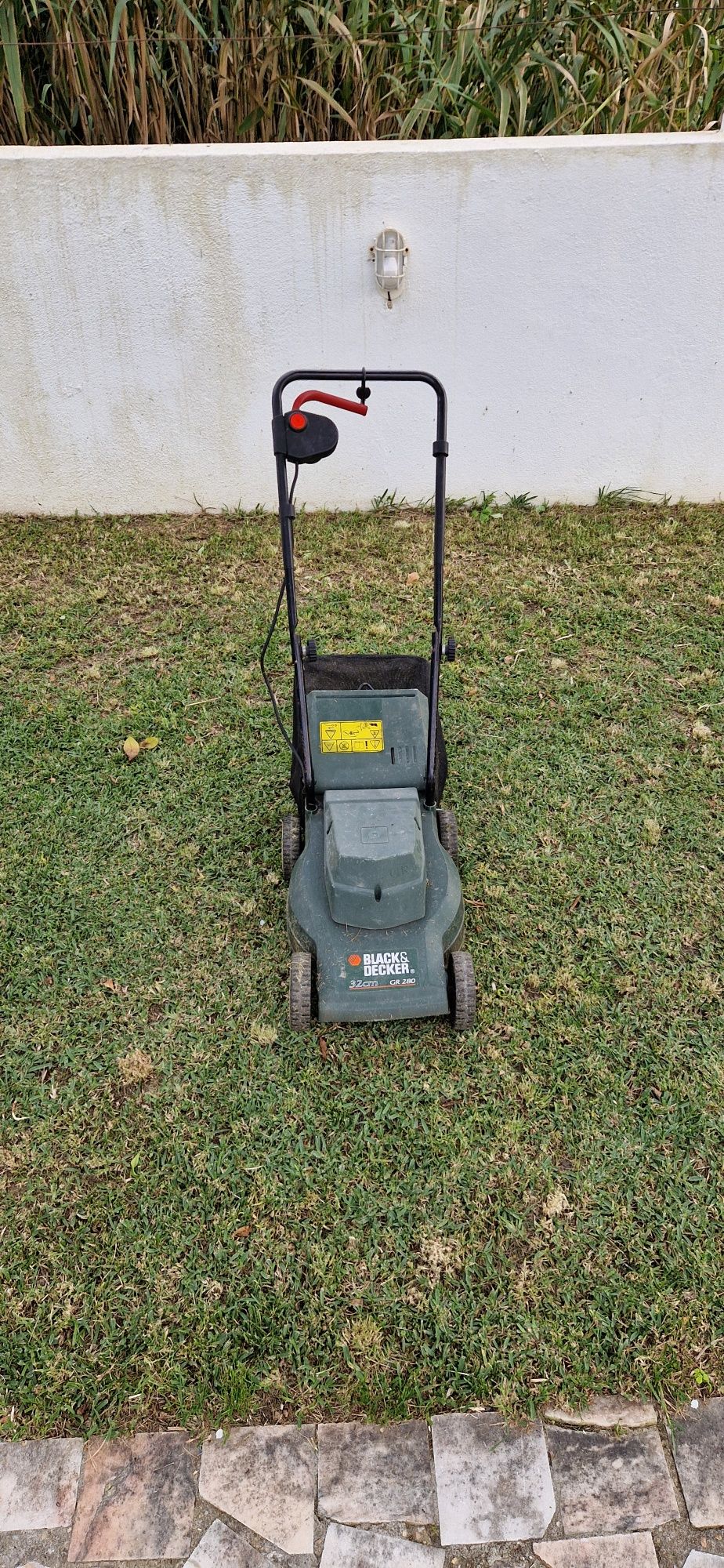 Corta relva black&decker gr280 32cm