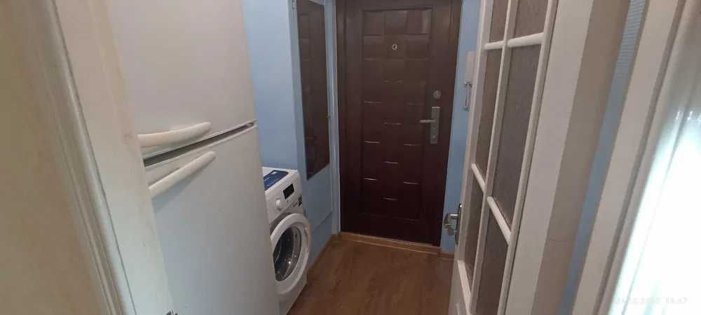 Сдам студию 1к низ пр.Поля.
