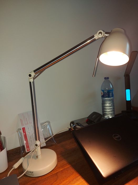 Candeeiro de secretária