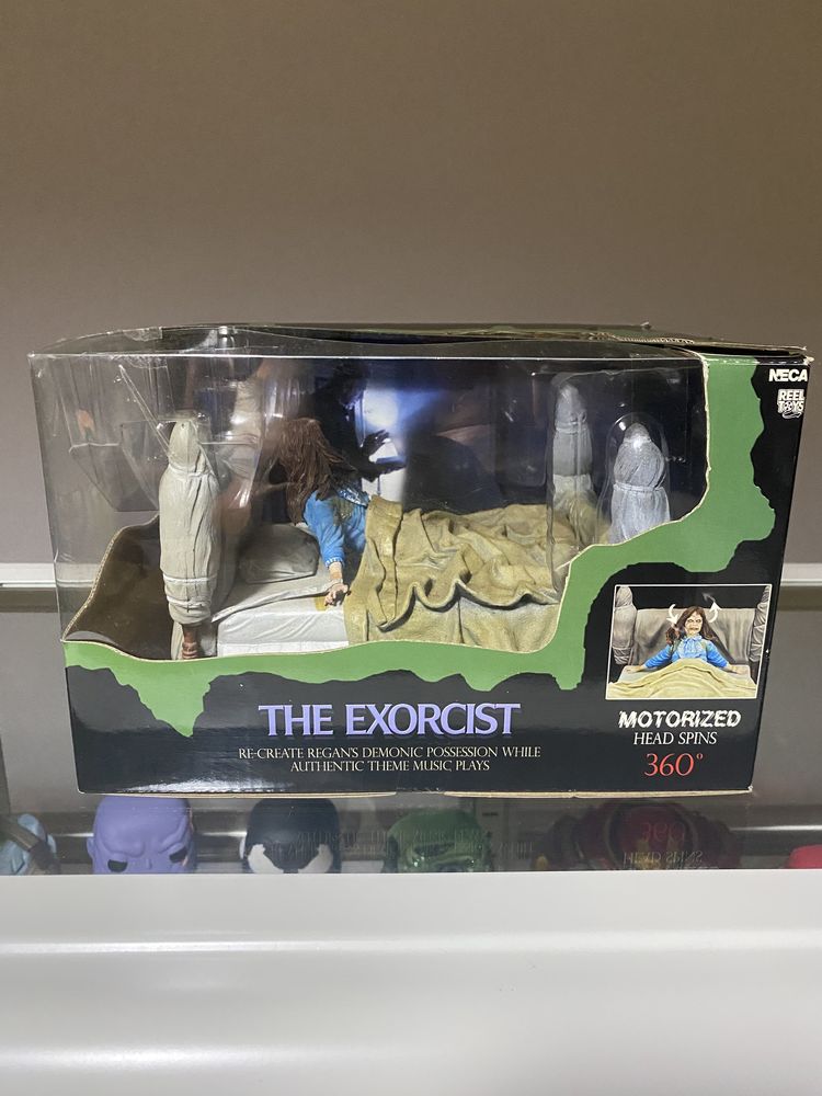 The Exorcist - Regan Possessed Deluxe Boxed Set