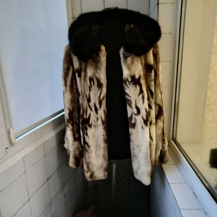 Продам полушубок