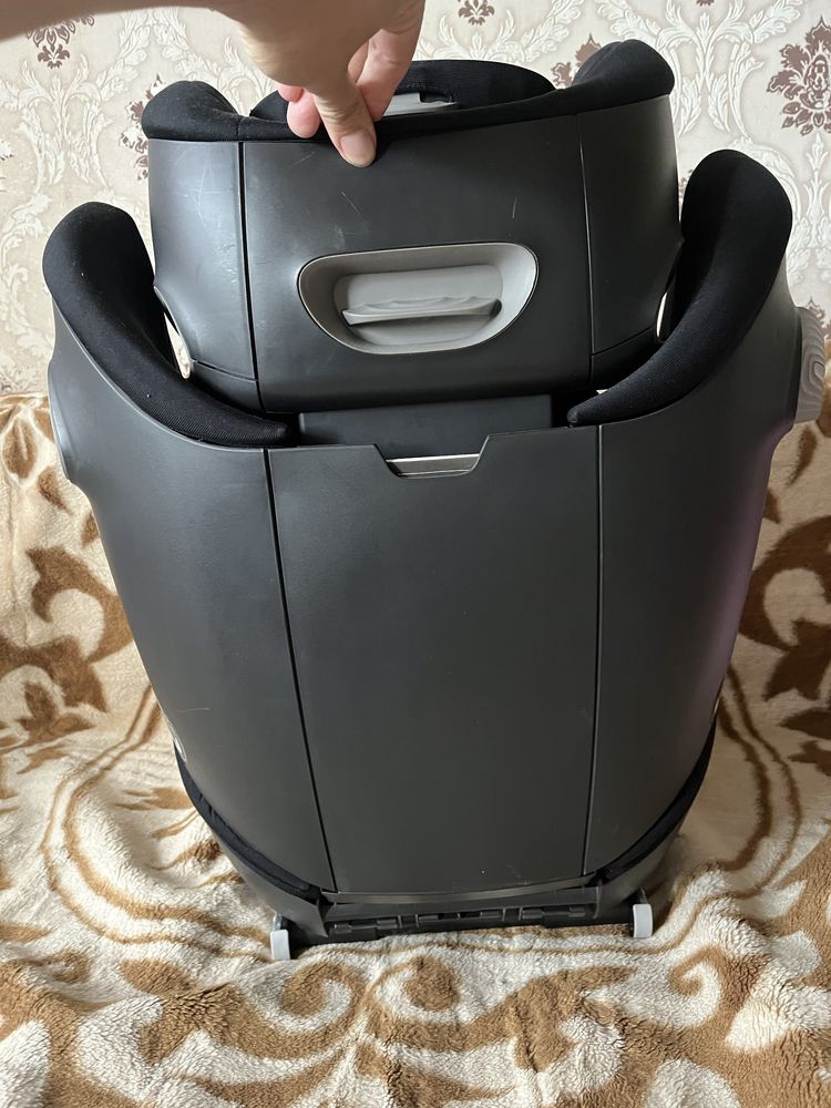 Автокрісло Cybex solution s i-fix