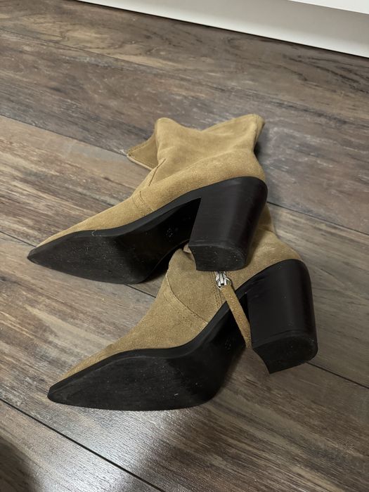 Zara казаки розімр 37