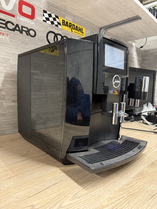 Єлітна Кавоварка Jura S808 piano black чорний глянець